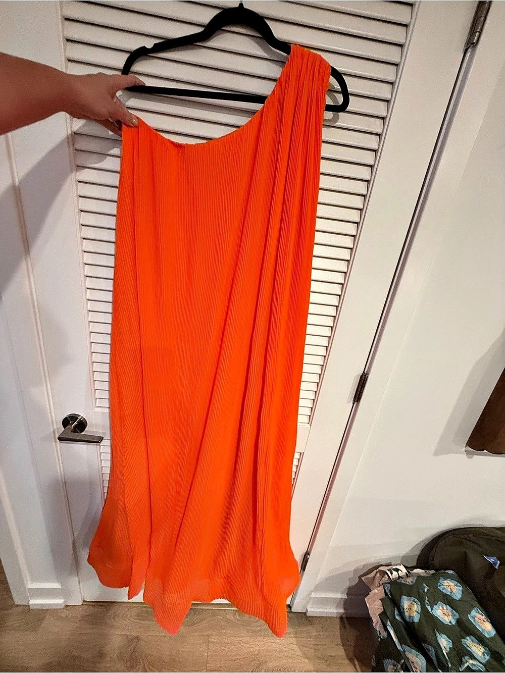 MUMU Edina Maxi Dress One-Shoulder Pleated Maxi Dress in Orange